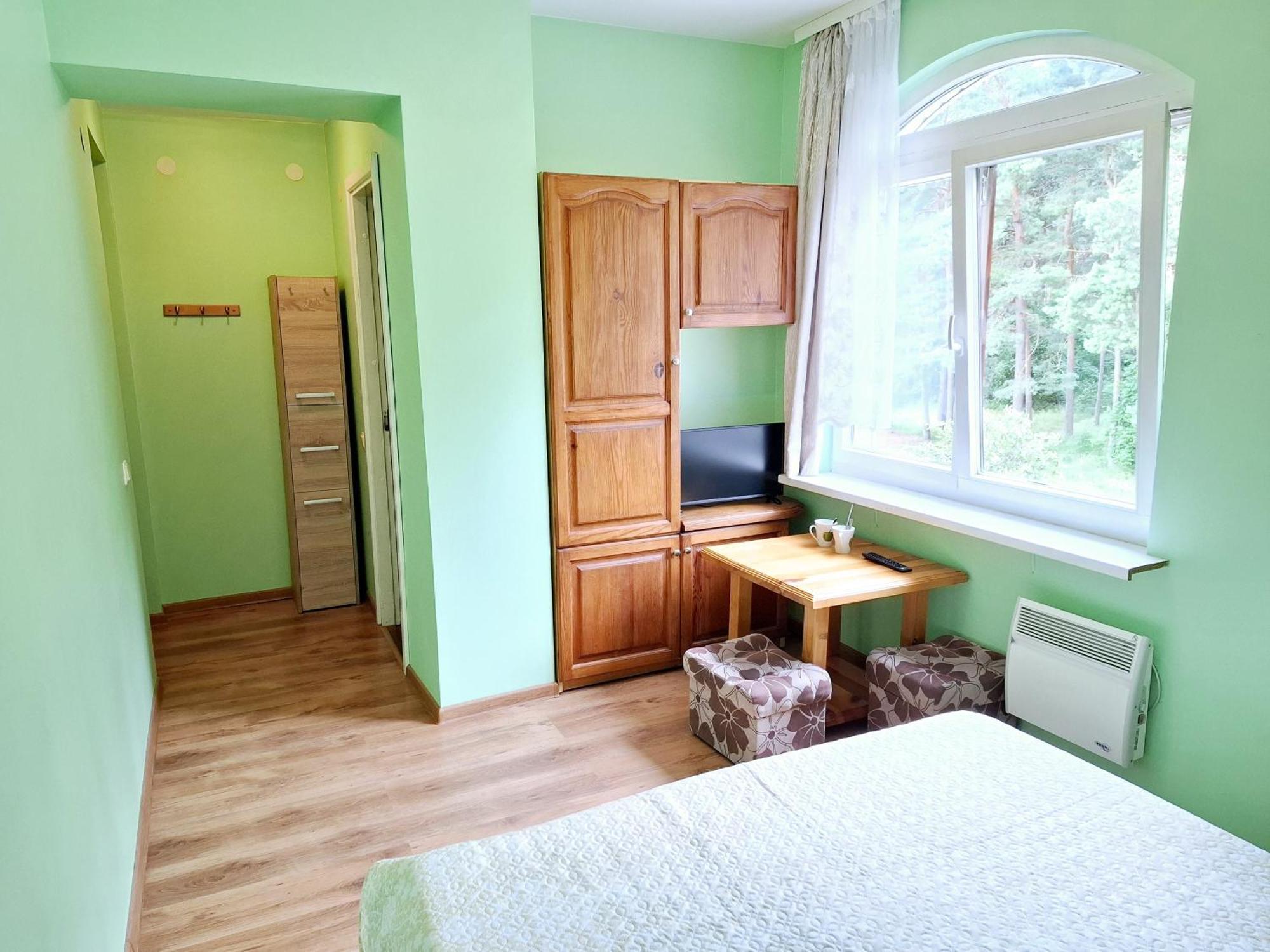 Neringa Guest House Palanga Exterior photo